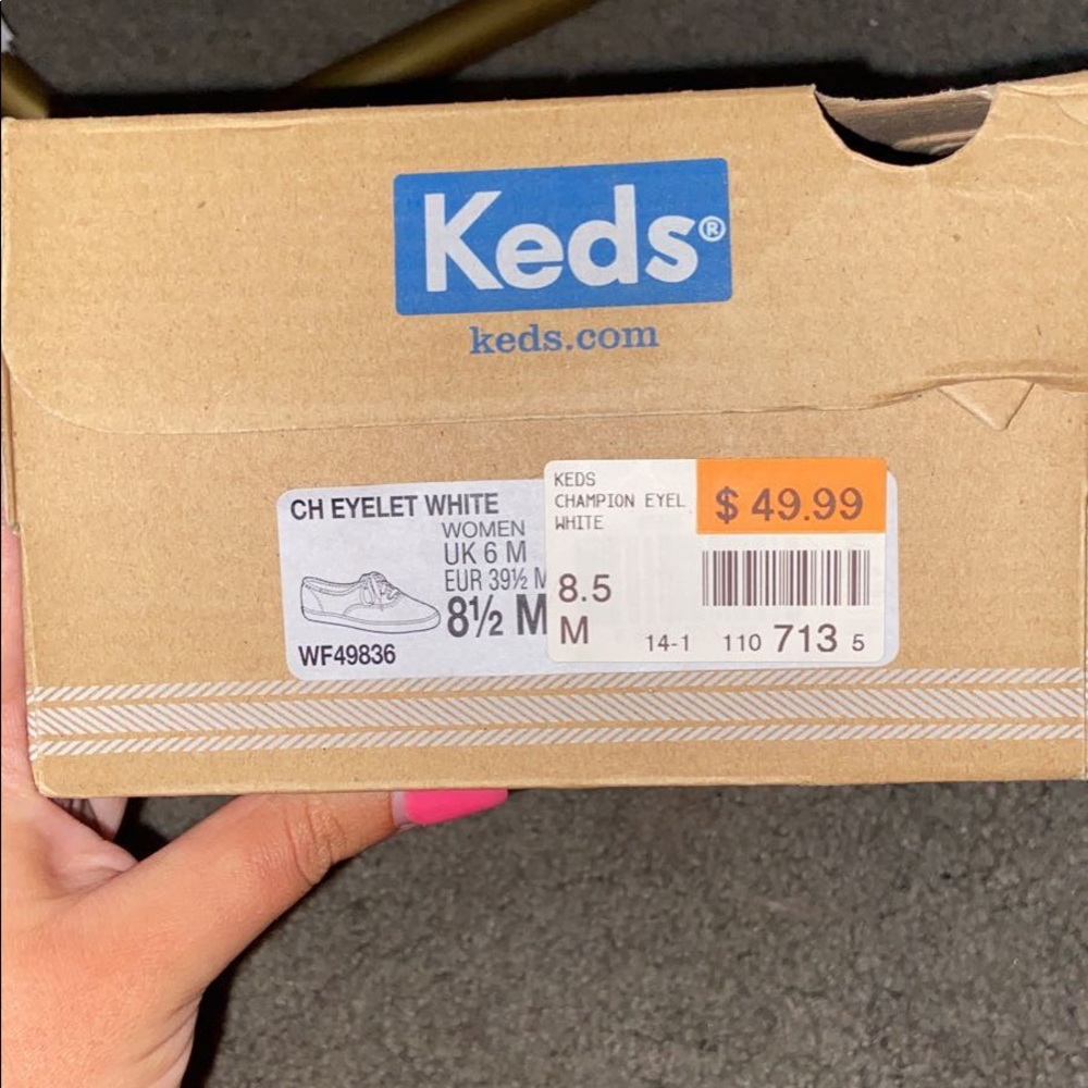 White keds